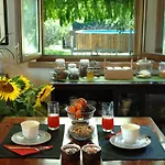Bed and Breakfast Ca' Barbona