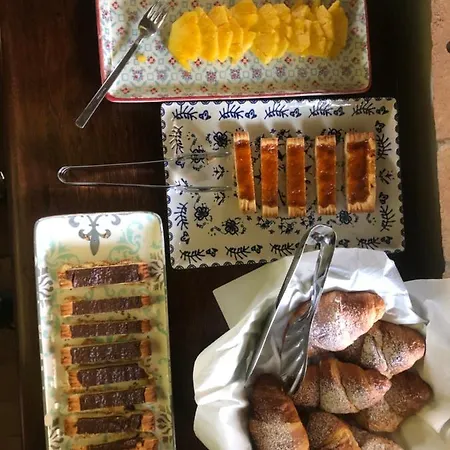 Ca' Barbona فندق مبيت وإفطار ميكيلي